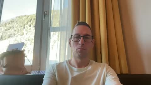 alexhunter4u online show from December 27, 9:50 am