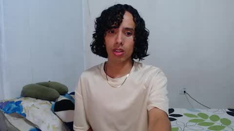 Alexis online show from December 21, 8:11 am