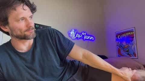 Alex Mann online show from May 9, 5:47 pm