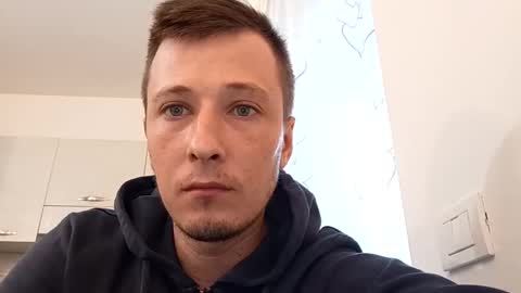 alexniculita33 online show from October 2, 7:23 am