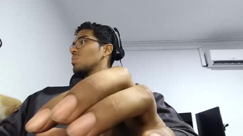 Alex online show from April 18, 5:42 am