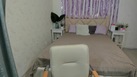 Dennis online show from March 3, 12:10 pm