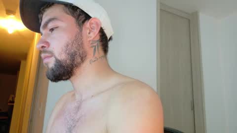 Alex online show from May 19, 1:56 am