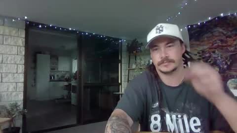 Alex online show from April 14, 5:18 am