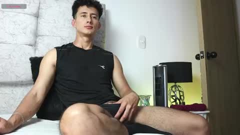 Alex online show from June 18, 10:04 pm