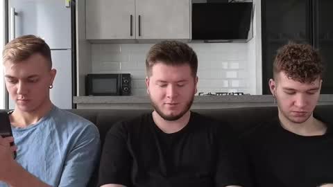 AlexDimaIgor online show from February 4, 9:04 am