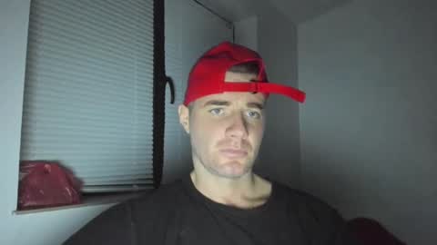 alfiesolomons87 online show from December 10, 8:05 pm