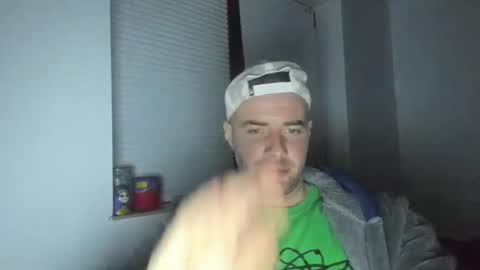 alfiesolomons87 online show from February 28, 7:14 pm