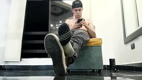 alicante_66 online show from November 12, 4:18 am