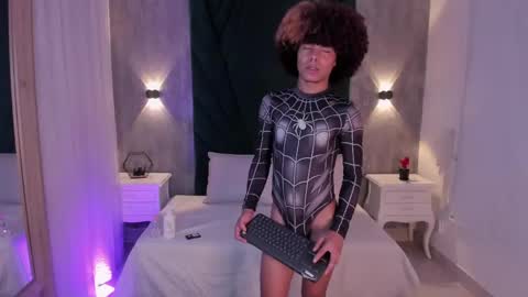  Alexis Etereo  online show from April 14, 7:57 pm