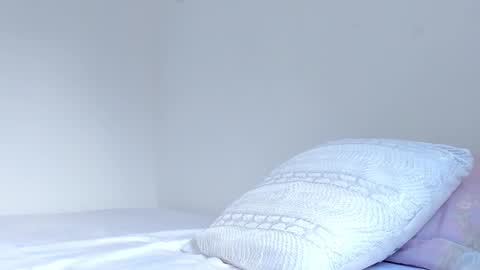 Allex online show from December 24, 9:00 pm