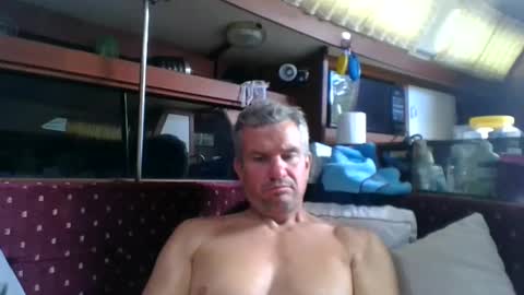 allnaked4 online show from May 17, 9:33 pm
