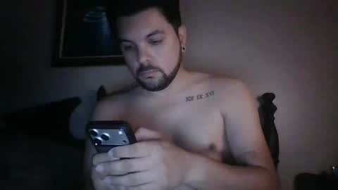 alonsocrc11 online show from April 1, 5:53 am