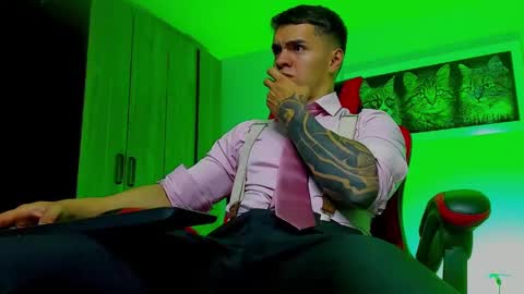 alpha_dominus_ online show from September 9, 4:23 am