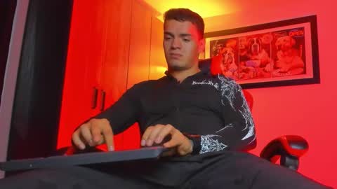 alpha_dominus_ online show from January 14, 5:23 am