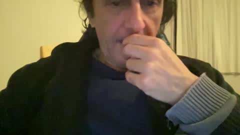 AlphAndre online show from December 23, 5:11 pm