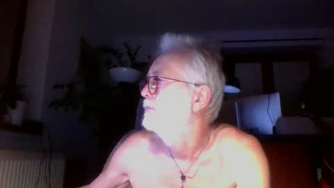 Amberr11 online show from September 28, 10:08 pm