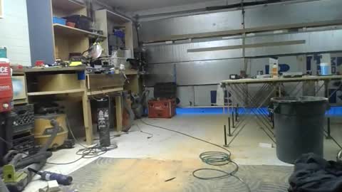 Ambitiousbackstrokes online show from April 21, 2:04 am