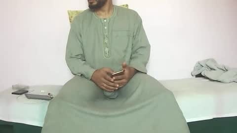 Snapshot of amir_elaraby chatting on October 28, 8:50 am Amir online show from October 28, 8:50 am