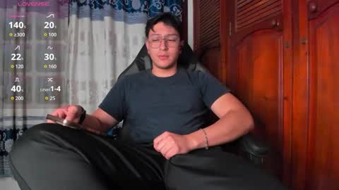 amon__ashford online show from February 17, 1:48 am