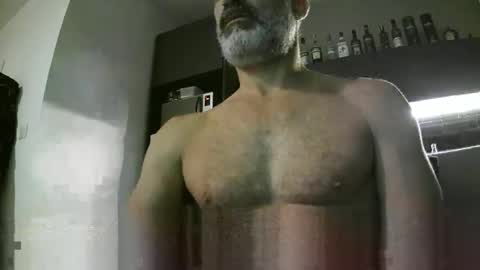 amram1985 online show from February 4, 5:19 pm