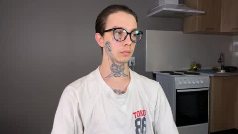 simon online show from December 21, 5:36 am