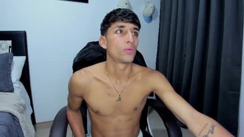 Ander Arias online show from June 23, 3:11 am