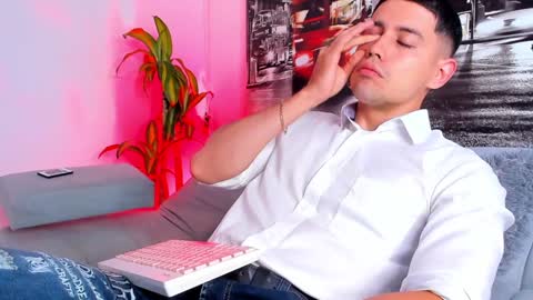 Snapshot of ander_perez chatting on January 21, 1:28 pm ANDER online show from January 21, 1:28 pm