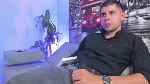 Snapshot of ander_perez chatting on February 19, 11:36 pm ANDER online show from February 19, 11:36 pm