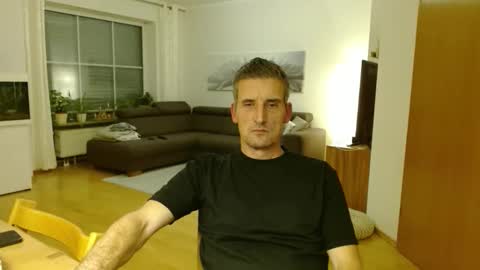 Name online show from November 28, 9:16 pm