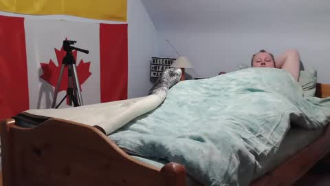 Snapshot of andre124231 chatting on January 4, 2:14 am Andre online show from January 4, 2:14 am