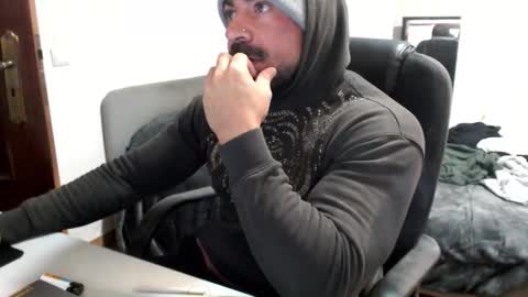  Instagram  online show from December 17, 10:27 pm