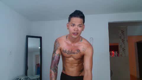 andres_santos777 online show from April 20, 8:55 pm