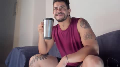 Andres online show from February 14, 9:15 am