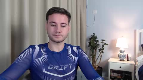 Justin Andrew online show from September 26, 4:48 pm