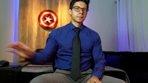 Andrew online show from December 9, 5:51 am