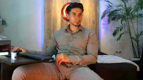 Andrew online show from August 1, 6:34 am