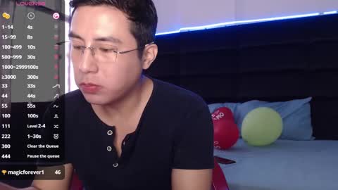 andrewmhilton_ online show from February 23, 8:09 pm