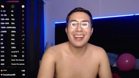 andrewmhilton_ online show from February 10, 2:19 am