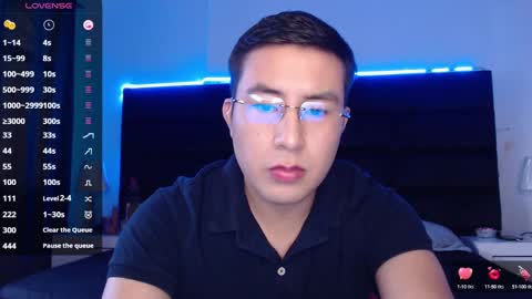 andrewmhilton_ online show from January 27, 11:00 pm