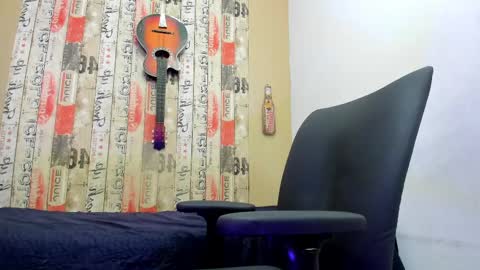   online show from March 9, 8:29 am