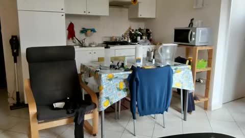 androx77 online show from December 17, 11:28 am