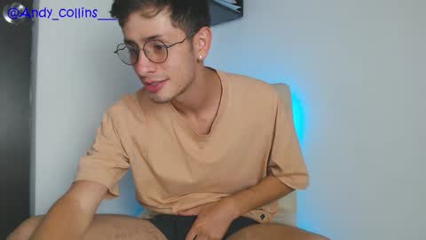 Snapshot of andy_collins__ chatting on October 11, 2:59 am andy_collins__ online show from October 11, 2:59 am