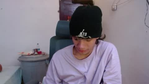 andy_dan1 online show from June 23, 1:04 pm