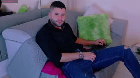 Andy online show from February 6, 5:04 am