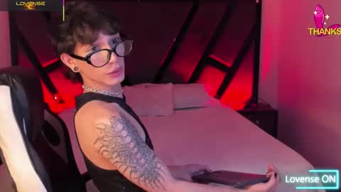 Andy online show from February 10, 11:53 pm