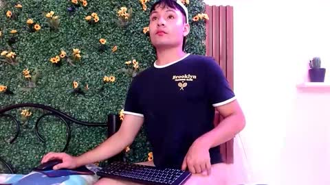 angel online show from October 28, 4:20 pm