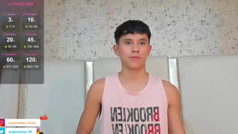 Snapshot of angel_esteban_fx chatting on February 16, 3:47 am ngel Esteban online show from February 16, 3:47 am