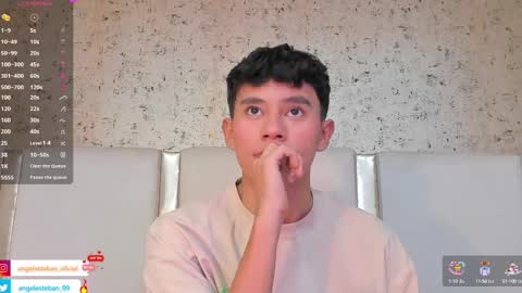 Snapshot of angel_esteban_fx chatting on February 20, 3:45 am ngel Esteban online show from February 20, 3:45 am