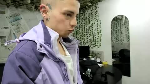 angel_stid online show from July 4, 12:02 am
